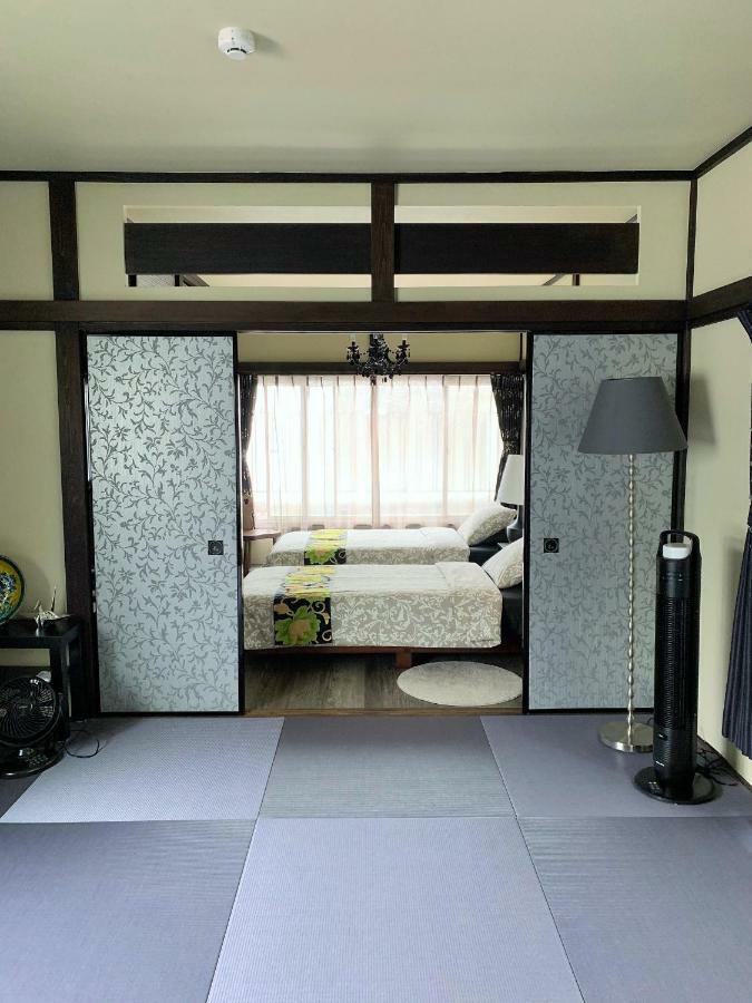 Modern Japanese Style House Mineo Shoten โตเกียว ภายนอก รูปภาพ